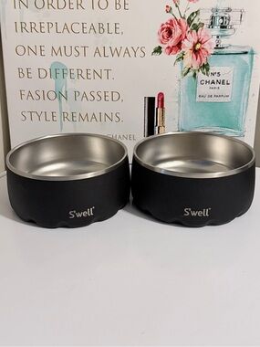 S'well Matte Black Stainless Steel Pet Bowl Duo - 32oz